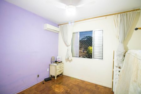 Casa à venda com 140m², 3 quartos e 3 vagas Casa à venda com 140m², 3 quartos e 3 vagasQuarto 3