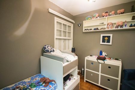 Casa à venda com 140m², 3 quartos e 3 vagas Casa à venda com 140m², 3 quartos e 3 vagasQuarto 1