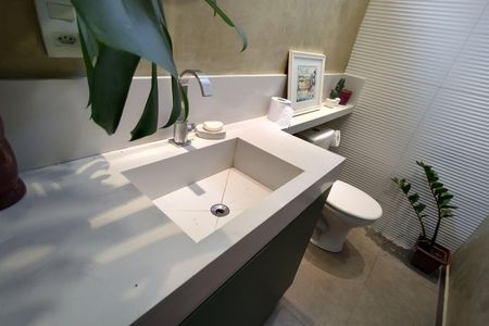 Casa para alugar com 500m², 3 quartos e 4 vagas Casa para alugar com 500m², 3 quartos e 4 vagasLavabo