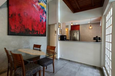 Casa para alugar com 500m², 3 quartos e 4 vagas Casa para alugar com 500m², 3 quartos e 4 vagasSala de Jantar