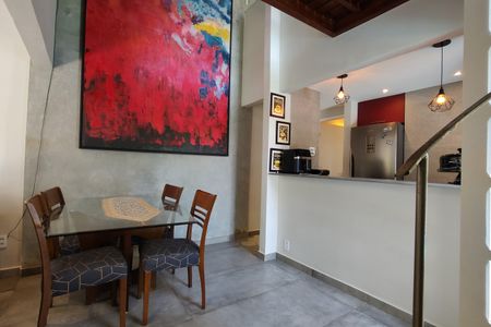 Casa para alugar com 500m², 3 quartos e 4 vagas Casa para alugar com 500m², 3 quartos e 4 vagasSala de Jantar