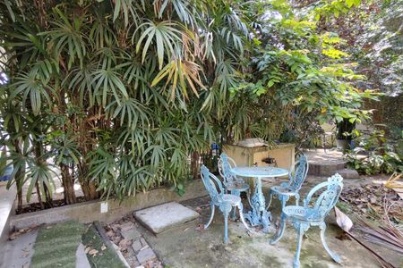 Casa para alugar com 500m², 3 quartos e 4 vagas Casa para alugar com 500m², 3 quartos e 4 vagasQuintal