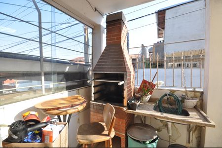 Casa à venda com 109m², 4 quartos e 3 vagasChurrasqueira