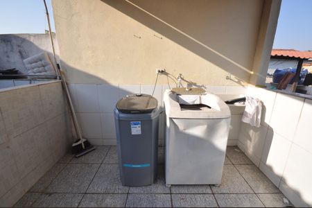 Casa à venda com 109m², 4 quartos e 3 vagasÁrea de serviço 2