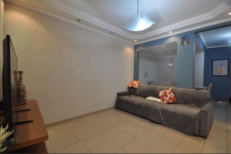 Casa à venda com 109m², 4 quartos e 3 vagasSala