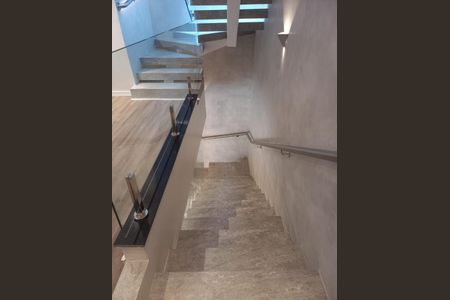 Casa de condomínio à venda com 173m², 3 quartos e 2 vagas