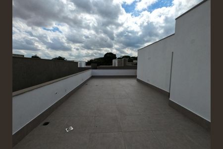 Casa de condomínio à venda com 173m², 3 quartos e 2 vagas