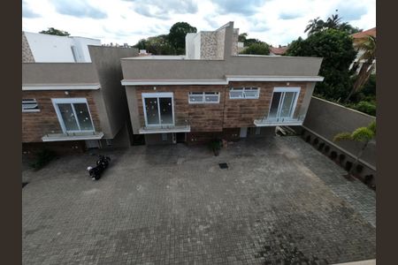 Casa de condomínio à venda com 173m², 3 quartos e 2 vagas