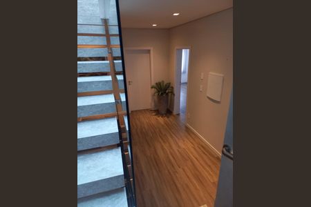 Casa de condomínio à venda com 173m², 3 quartos e 2 vagas