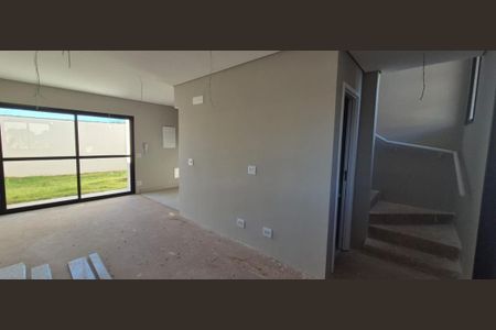 Casa de condomínio à venda com 85m², 2 quartos e 2 vagas
