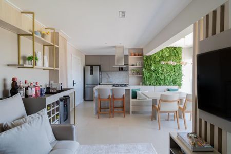 Apartamento à venda com 2 quartos, 67m² em Vila Angelino Rossi, Campinas