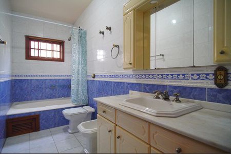 Casa à venda com 186m², 2 quartos e 3 vagasBanheiro da Suíte