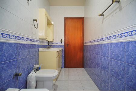Casa à venda com 186m², 2 quartos e 3 vagasBanheiro da Suíte