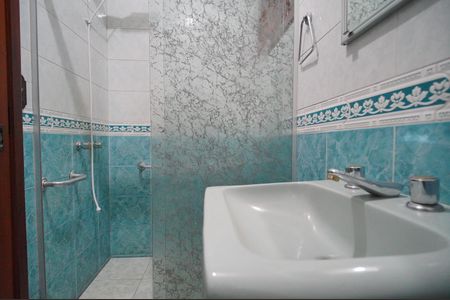 Casa à venda com 186m², 2 quartos e 3 vagasBanheiro Social