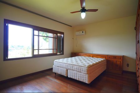 Casa à venda com 186m², 2 quartos e 3 vagasSuíte