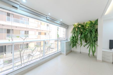 Sacada de apartamento à venda com 1 quarto, 51m² em Consolação, São Paulo