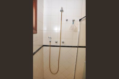 Casa à venda com 414m², 3 quartos e 4 vagasBanheiro da Suíte