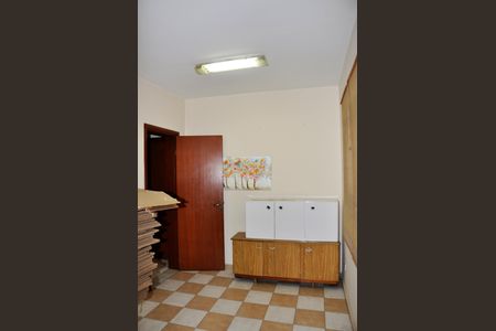 Casa à venda com 414m², 3 quartos e 4 vagasDispensa 02