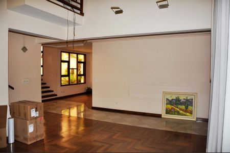 Casa à venda com 414m², 3 quartos e 4 vagasSala de Estar