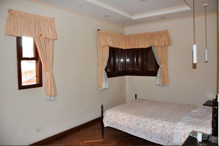 Casa à venda com 414m², 3 quartos e 4 vagasSuíte