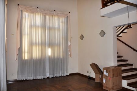 Casa à venda com 414m², 3 quartos e 4 vagasSala de Estar