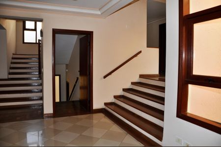 Casa à venda com 414m², 3 quartos e 4 vagasSala com Lareira