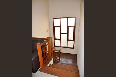 Casa à venda com 414m², 3 quartos e 4 vagasAcesso aos quartos