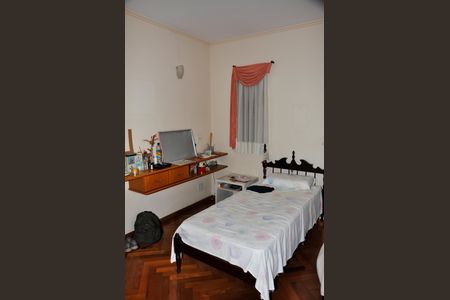 Casa à venda com 414m², 3 quartos e 4 vagasSuíte 3