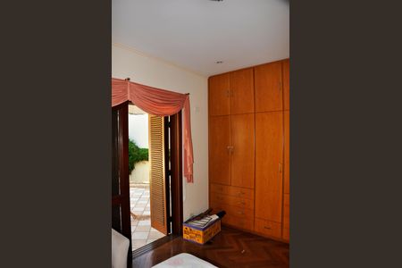 Casa à venda com 414m², 3 quartos e 4 vagasSuíte 3