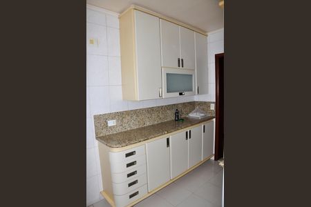 Casa à venda com 414m², 3 quartos e 4 vagasCozinha