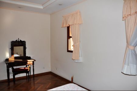 Casa à venda com 414m², 3 quartos e 4 vagasSuíte