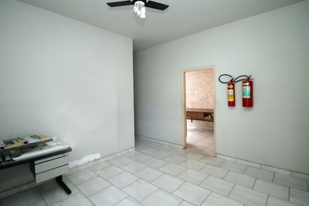 Sala de casa à venda com 2 quartos, 80m² em Penha, Rio de Janeiro