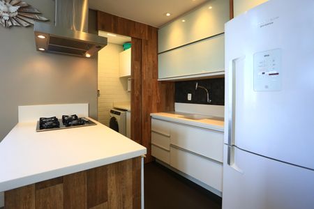 Apartamento à venda com 100m², 1 quarto e 2 vagas Apartamento à venda com 100m², 1 quarto e 2 vagasCozinha
