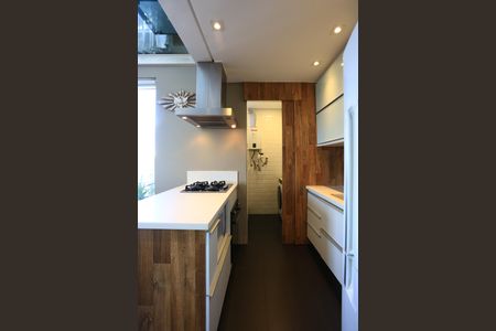Apartamento à venda com 100m², 1 quarto e 2 vagas Apartamento à venda com 100m², 1 quarto e 2 vagasCozinha