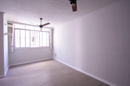 Apartamento para alugar com 45m², 2 quartos e 1 vaga Apartamento para alugar com 45m², 2 quartos e 1 vagaSala