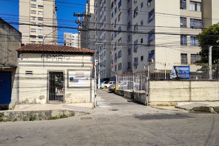 Apartamento para alugar com 45m², 2 quartos e 1 vaga Apartamento para alugar com 45m², 2 quartos e 1 vagaFachada do condomínio