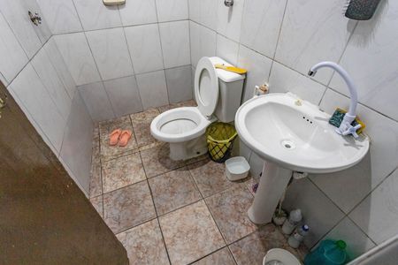 Casa à venda com 100m², 2 quartos e 1 vaga Casa à venda com 100m², 2 quartos e 1 vagaCasa 2 - Banheiro Social