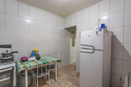Casa à venda com 100m², 2 quartos e 1 vaga Casa à venda com 100m², 2 quartos e 1 vagaCasa 2 - Cozinha