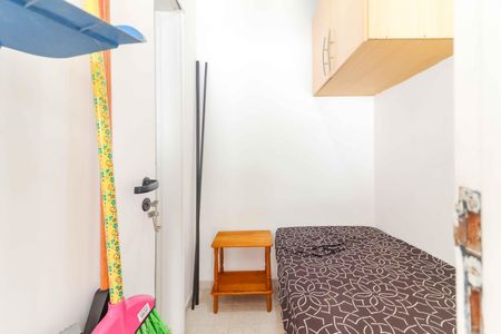 Casa de condomínio à venda com 283m², 3 quartos e 4 vagas Casa de condomínio à venda com 283m², 3 quartos e 4 vagasQuarto de Serviço