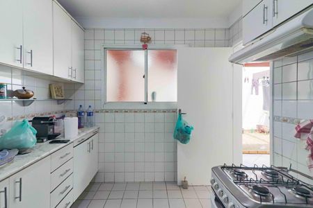 Casa de condomínio à venda com 283m², 3 quartos e 4 vagas Casa de condomínio à venda com 283m², 3 quartos e 4 vagasCozinha