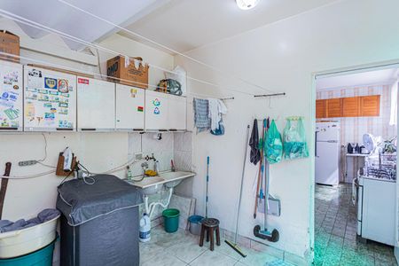 Casa à venda com 135m², 2 quartos e 2 vagas Casa à venda com 135m², 2 quartos e 2 vagasÁrea de Serviço