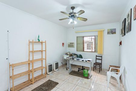 Casa à venda com 135m², 2 quartos e 2 vagas Casa à venda com 135m², 2 quartos e 2 vagasQuarto 2