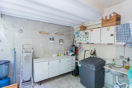 Casa à venda com 135m², 2 quartos e 2 vagas Casa à venda com 135m², 2 quartos e 2 vagasÁrea de Serviço