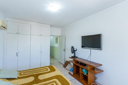 Casa à venda com 135m², 2 quartos e 2 vagas Casa à venda com 135m², 2 quartos e 2 vagasQuarto 1