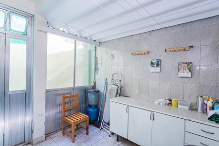 Casa à venda com 135m², 2 quartos e 2 vagas Casa à venda com 135m², 2 quartos e 2 vagasÁrea de Serviço