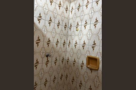 Banheiro de apartamento para alugar com 1 quarto, 39m² em Morro Santana, Porto Alegre