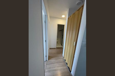 Apartamento à venda com 33m², 2 quartos e sem vaga Apartamento à venda com 33m², 2 quartos e sem vagaCorredor
