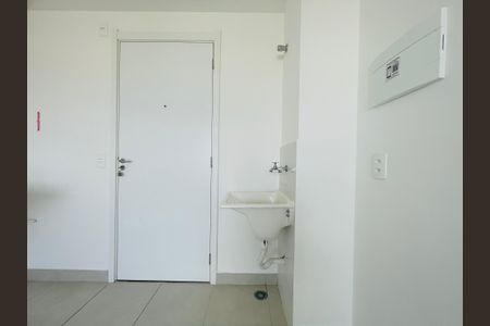 Apartamento para alugar com 32m², 2 quartos e sem vaga Apartamento para alugar com 32m², 2 quartos e sem vagaÁrea de Serviço