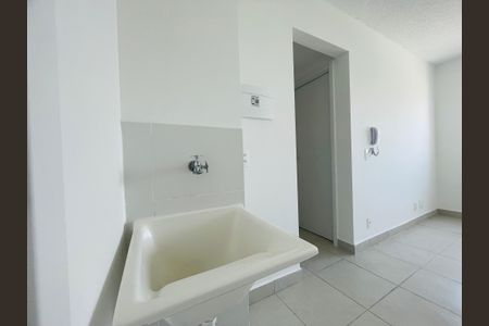 Apartamento para alugar com 32m², 2 quartos e sem vaga Apartamento para alugar com 32m², 2 quartos e sem vagaÁrea de Serviço