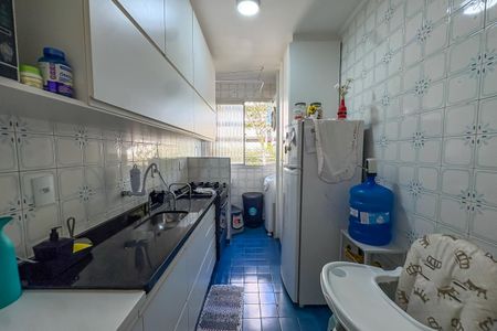 Apartamento à venda com 56m², 2 quartos e 1 vagaCozinha 